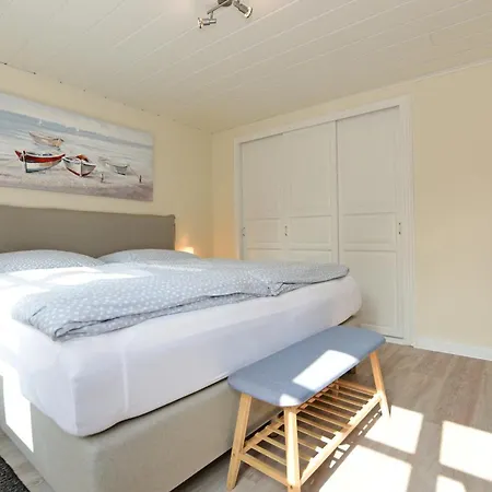 Holiday home Carl-haeberlin-strasse *