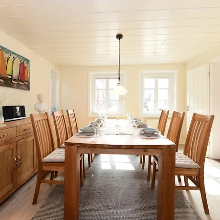 Carl-haeberlin-strasse Holiday home