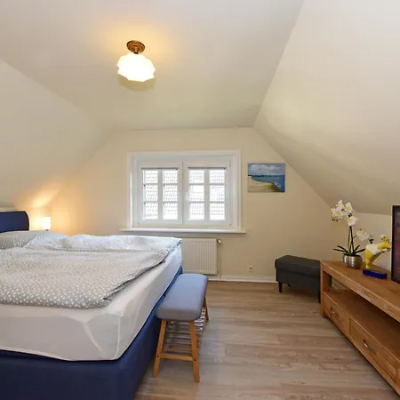 Holiday home Carl-haeberlin-strasse *