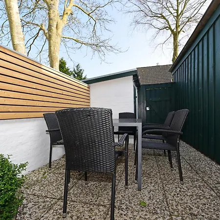 Holiday home Carl-haeberlin-strasse