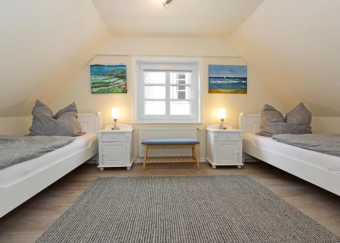 Carl-haeberlin-strasse بيت للعطل